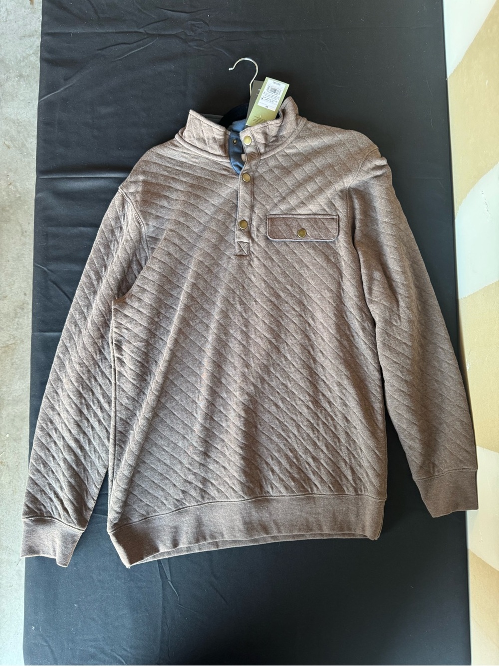 NWT Goodfellow & Co Men's Medium Quilted 1/4 Snap Pullover Sweatshirt Brown